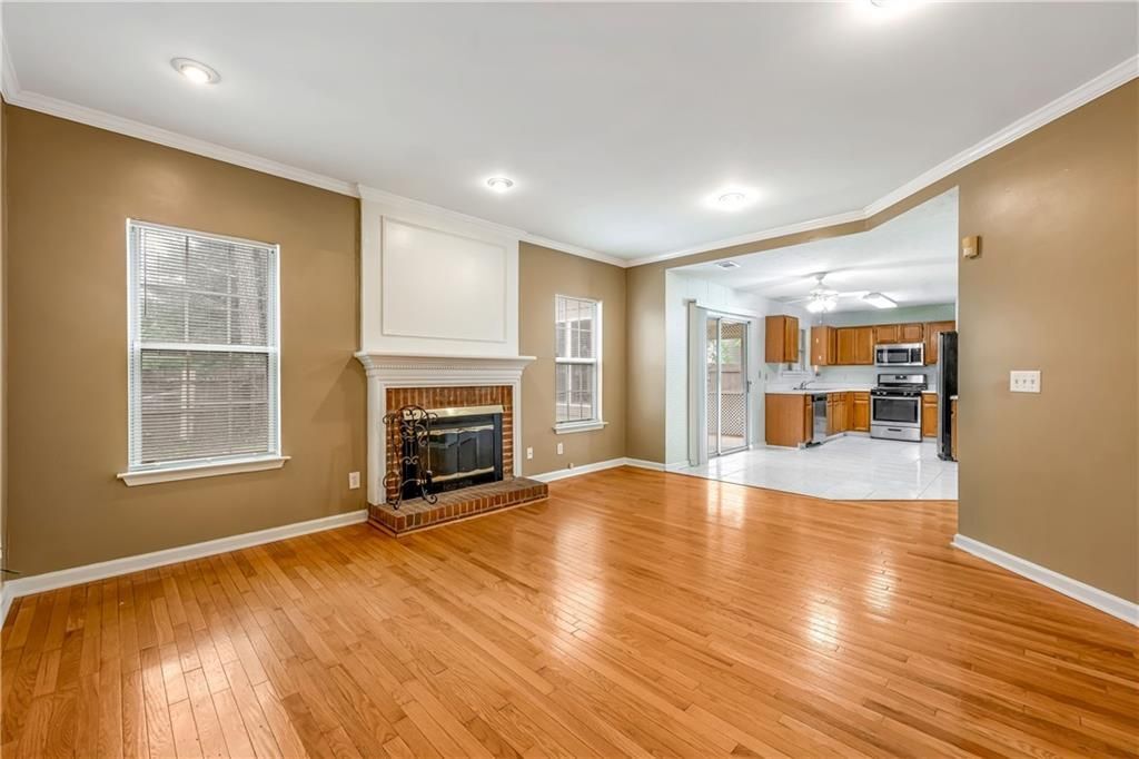 Building Photo - 4392 Windmoor Dr NW