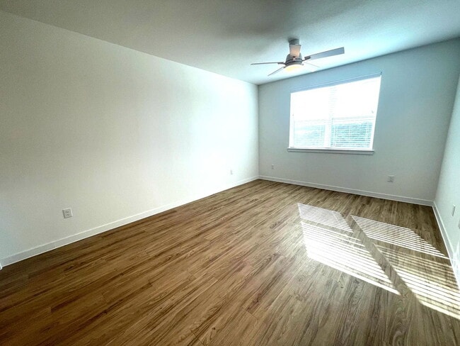 Building Photo - 1201 Wolf Cyn Rd