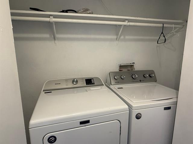 Building Photo - 3416 Lillie St