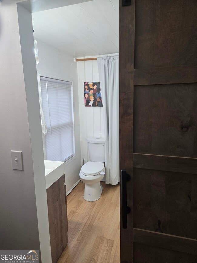 Building Photo - 904 Park Ave