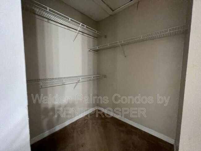 Building Photo - 4756 Walden Cir