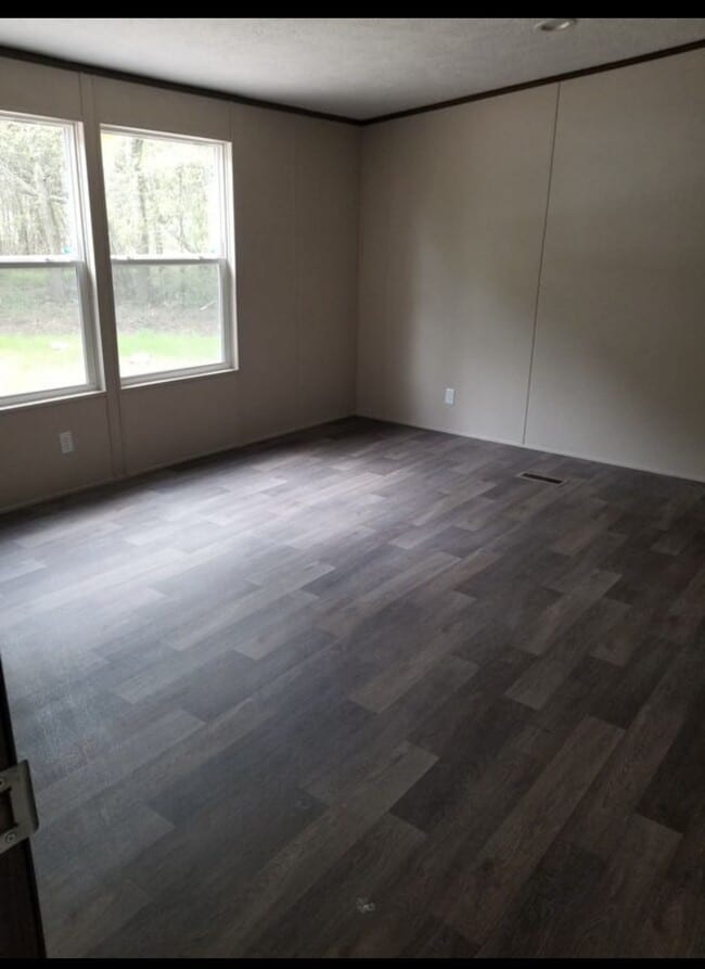 Building Photo - 123 Pintail Ln