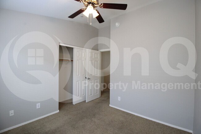 Building Photo - 2725 E Mine Creek Rd