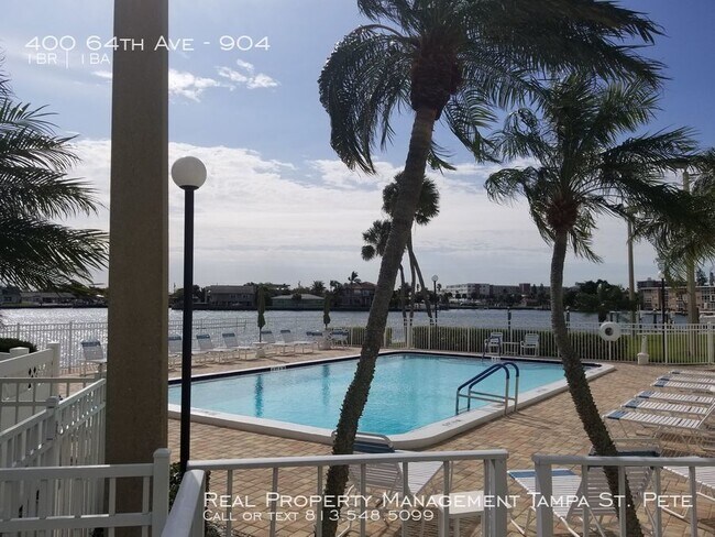 Building Photo - WATERFRONT CONDO ON ST PETE BEACH