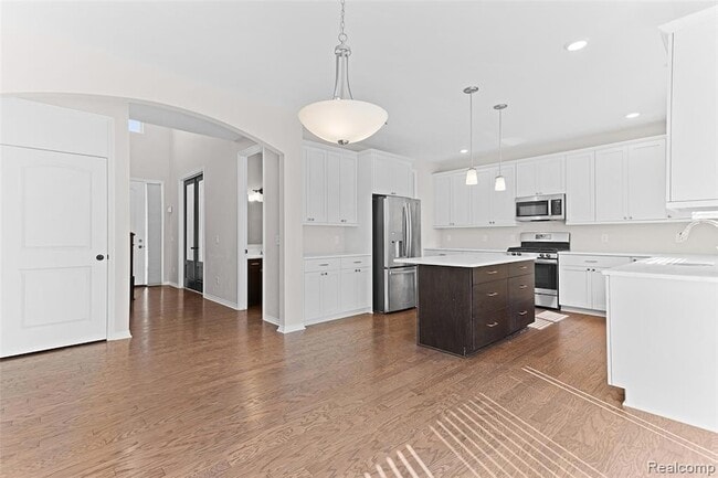 Building Photo - 2951 Andlaur Dr