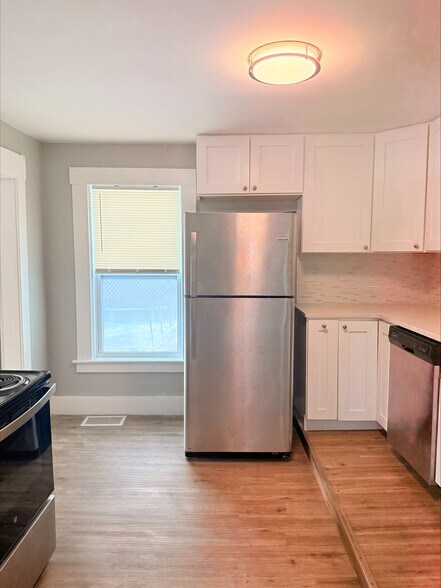 Building Photo - 1 West St