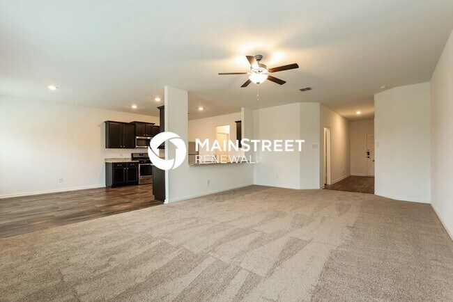 Building Photo - 4 Bedroom Pet-Friendly Home in New Braunfe...