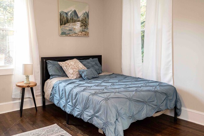 Building Photo - 324 Stockton St