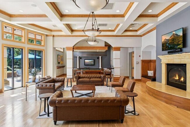 Building Photo - 4525 Park Commons Dr