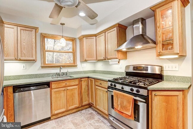 Building Photo - 119 Bosley Ave