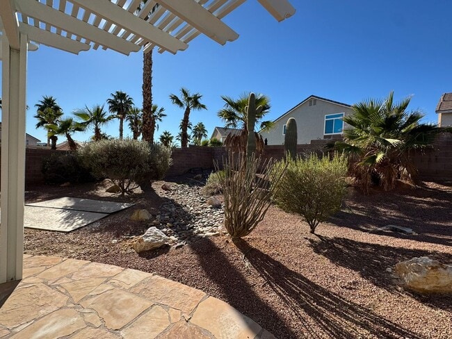 Building Photo - Clean 2 Story 3 Bedroom Home In The Heart of Green Valley Ranch