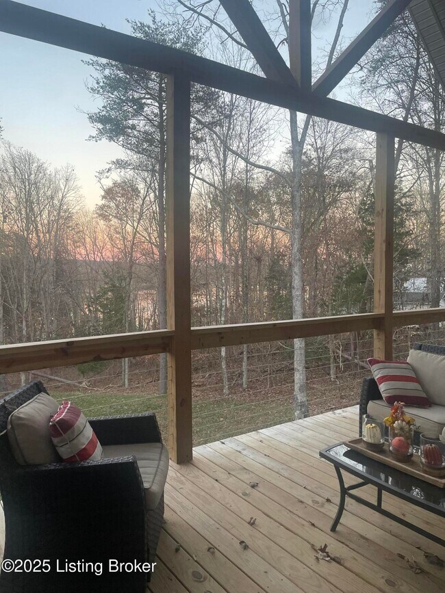 Building Photo - 84 Lakeside Dr