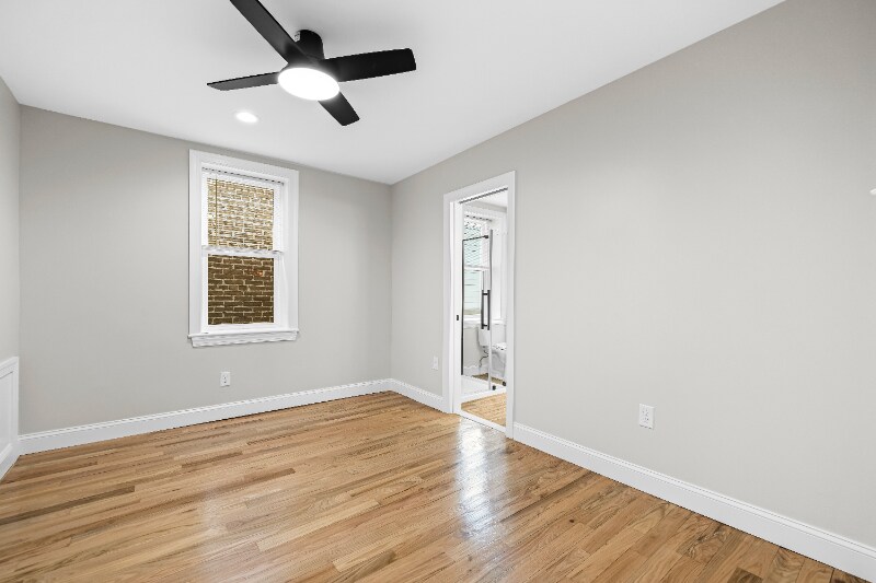 Building Photo - 1439 Haubert St
