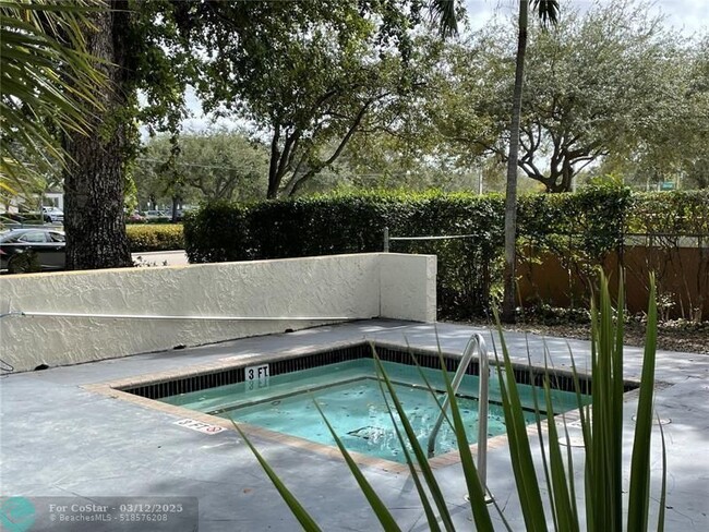 Building Photo - 2392 Coral Springs Dr