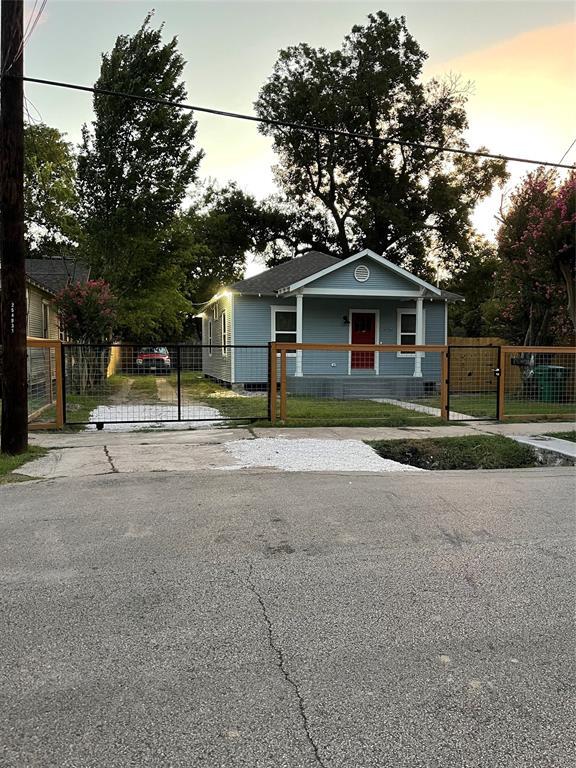 Building Photo - 2715 Cochran St
