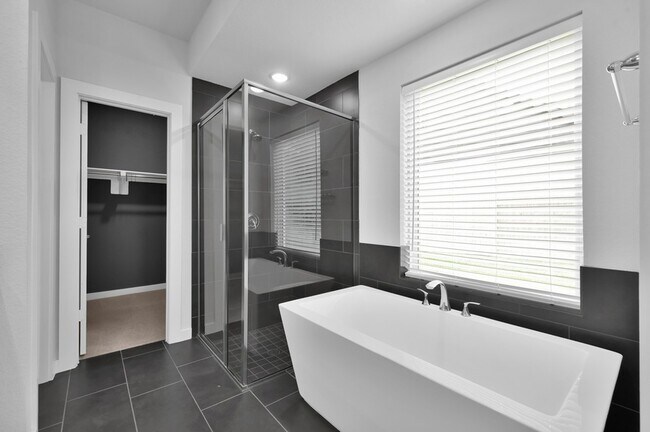 Building Photo - 109 Morning Nook Ct