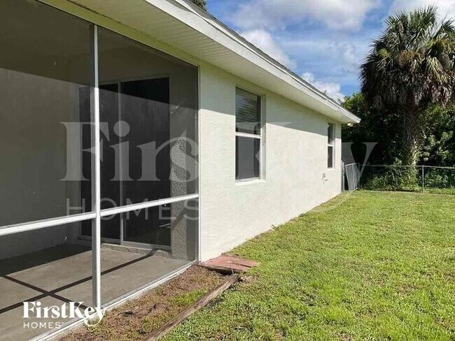 Building Photo - 6040 Stratton Rd