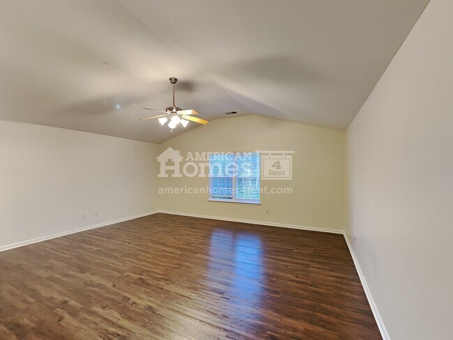 Building Photo - 14617 Karen Graham Court
