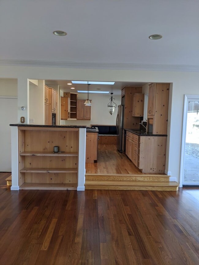 Building Photo - Beautiful Boulder Country Home - 4 Bed/2 Bath - Available July 3rd!
