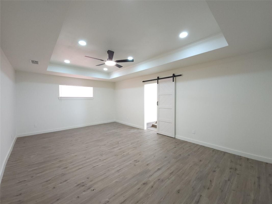 Building Photo - 1502 Hiawatha Way