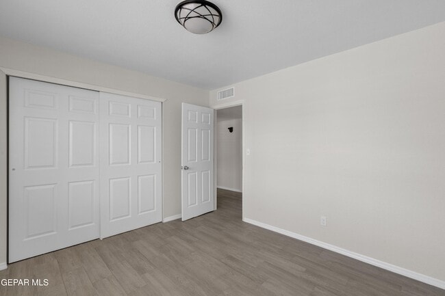 Building Photo - 10516 Cuesta Brava Ln