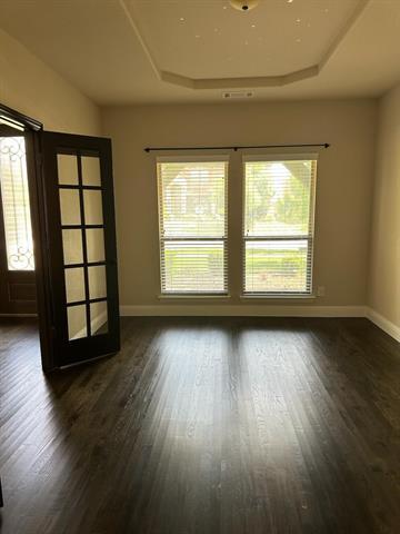 Building Photo - 12334 Maplecrest Dr