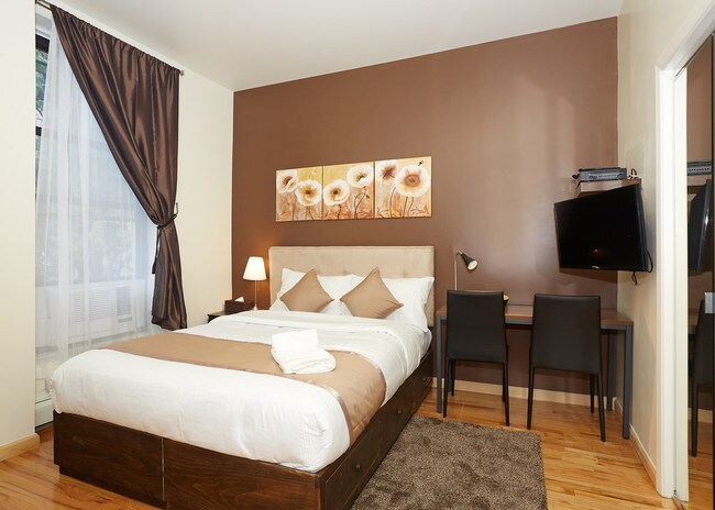 Floorplan - 152 W 15th St