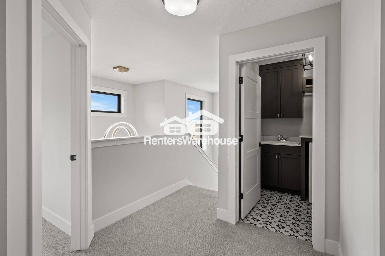 Building Photo - 16830 59th Ave N