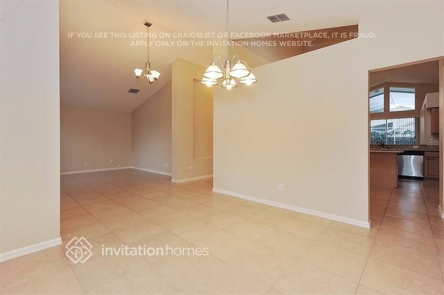 Building Photo - 3993 Jenita Dr