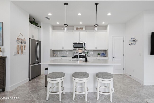 Building Photo - 208 Ocean Hammock Lp