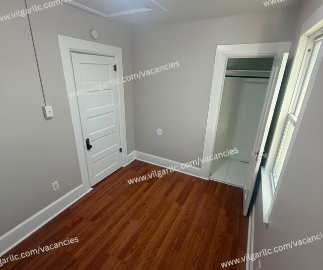 Building Photo - 5025 Tod Ave