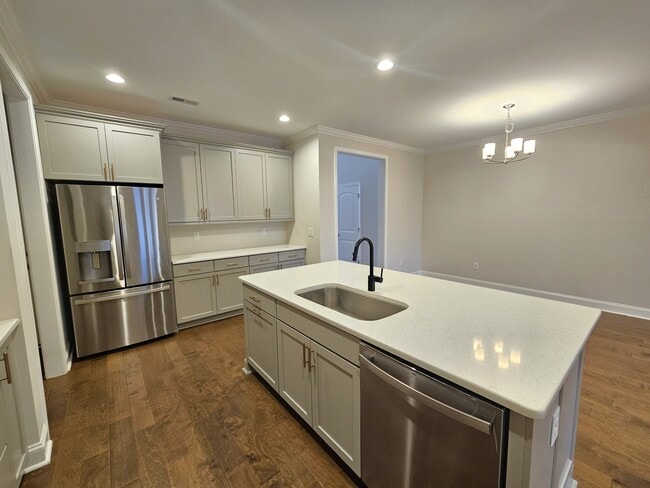 Building Photo - 9 Red Lion Rd