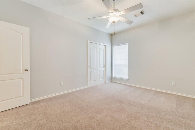 Building Photo - 3402 Pebble Beach Ln