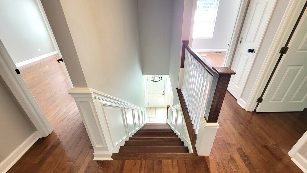Building Photo - 9145 Fairhaven Pl