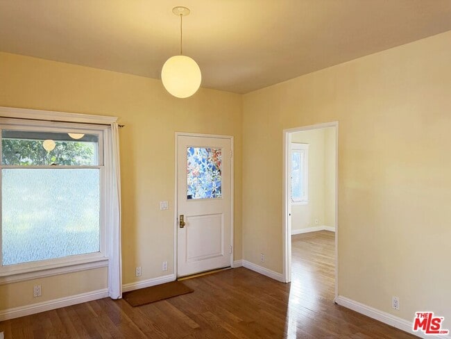 Building Photo - 103 N Chester Ave