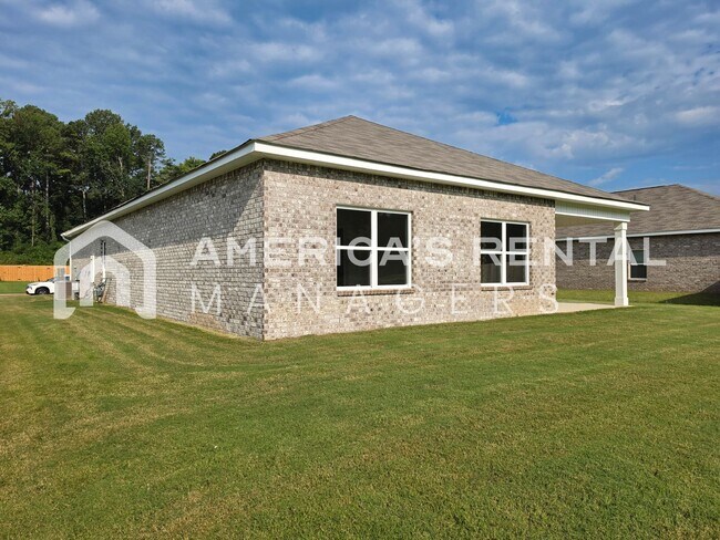 Building Photo - 1321 Eidson St