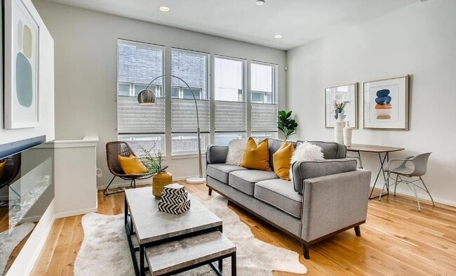 Building Photo - 3250 Federal Blvd