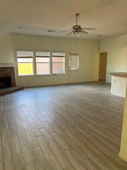 Building Photo - 12513 Viewpoint Ln