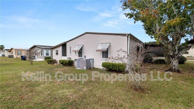 Building Photo - 1706 Fox Hill Dr
