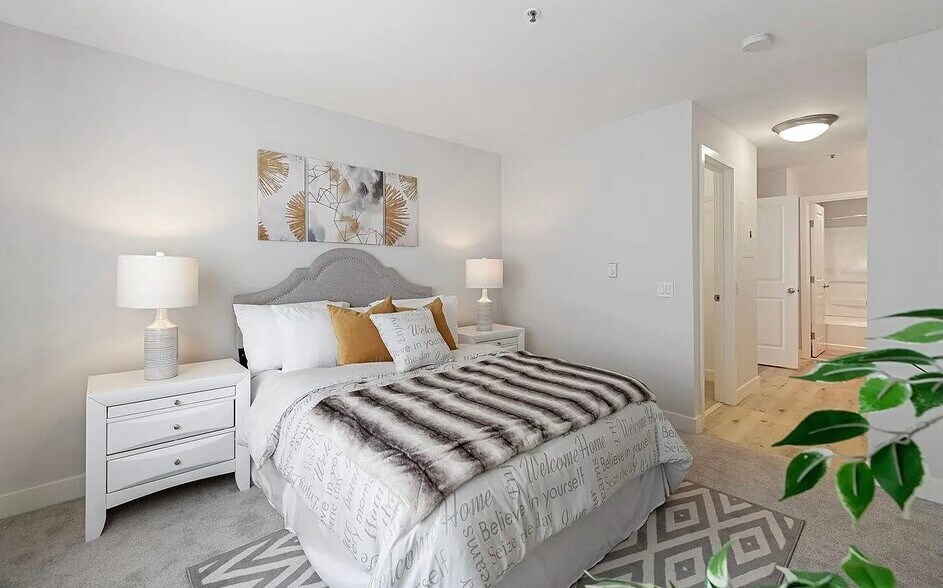 Building Photo - 6400 Christie Ave