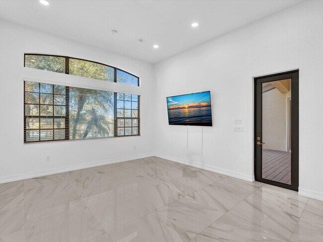 Building Photo - 3530 NW 87th Ave