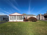 Building Photo - 2519 Poplar St