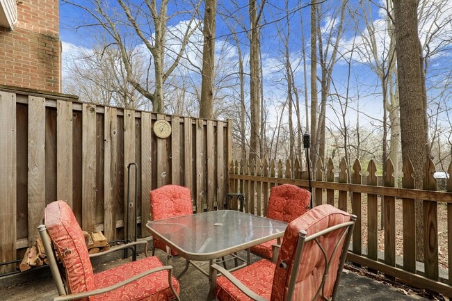 Building Photo - 2066 Derby Ridge Ln
