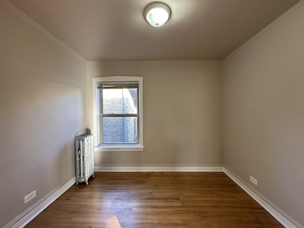 Building Photo - 4027 W Melrose St