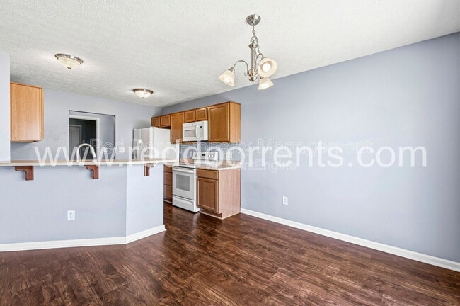 Building Photo - 7217 Burlat Ln