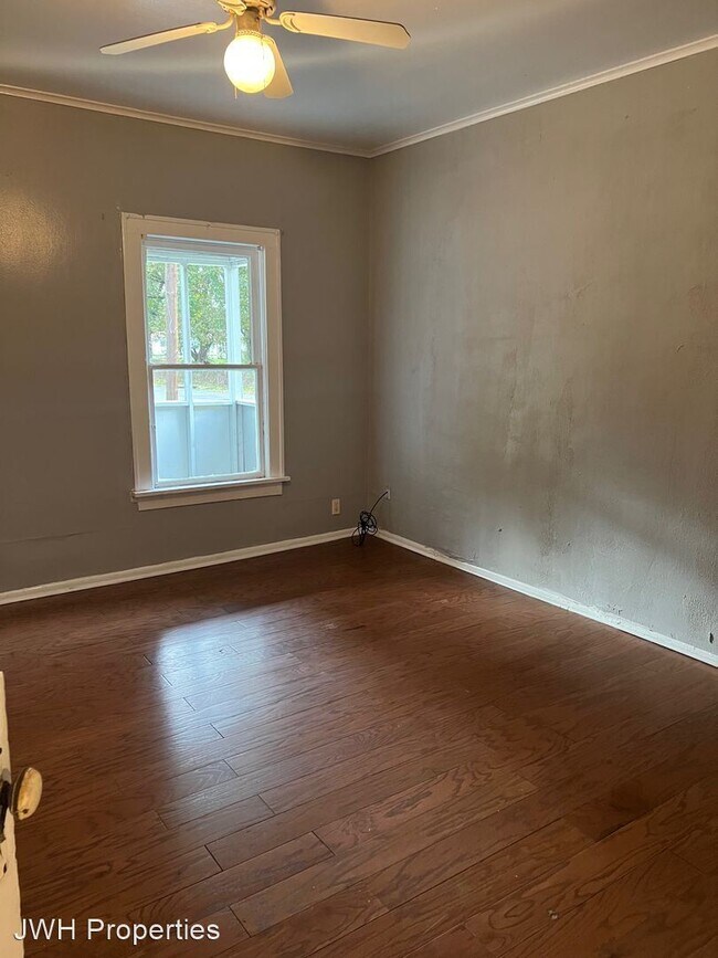 Building Photo - 4 br, 2 bath House - 501 Montgomery St