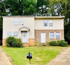 Building Photo - 00401