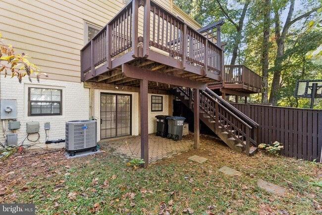 Building Photo - 10228 Roberts Common Ln
