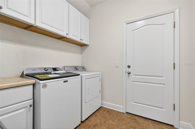 Building Photo - 3204 W Marlin Ave