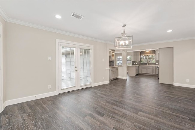Building Photo - 3827 Linkview Dr